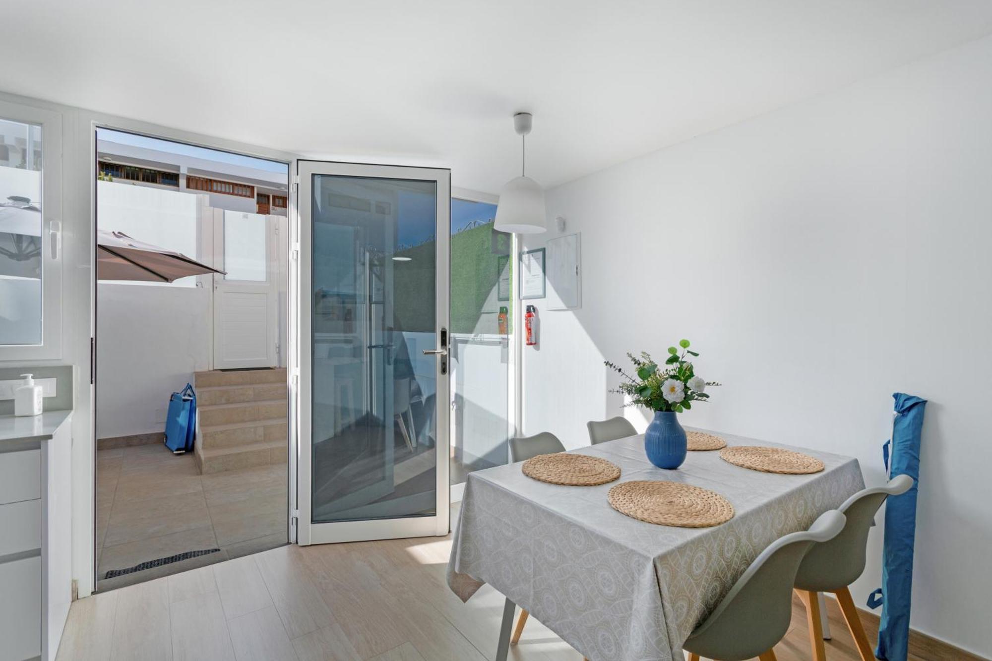 Enexo House 3 *